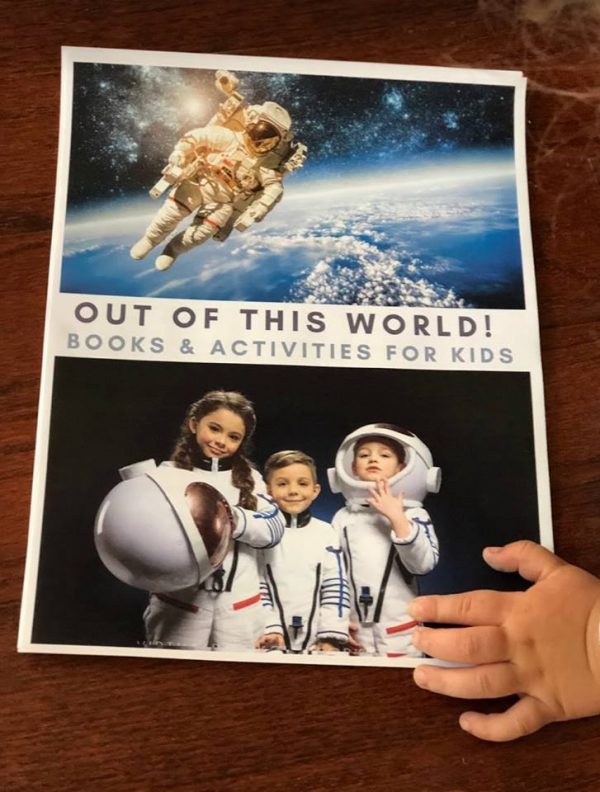 Space themed mini-pack with book recommendations and activities including a delicious recipe ideal for out of this world fun for toddlers and preschoolers